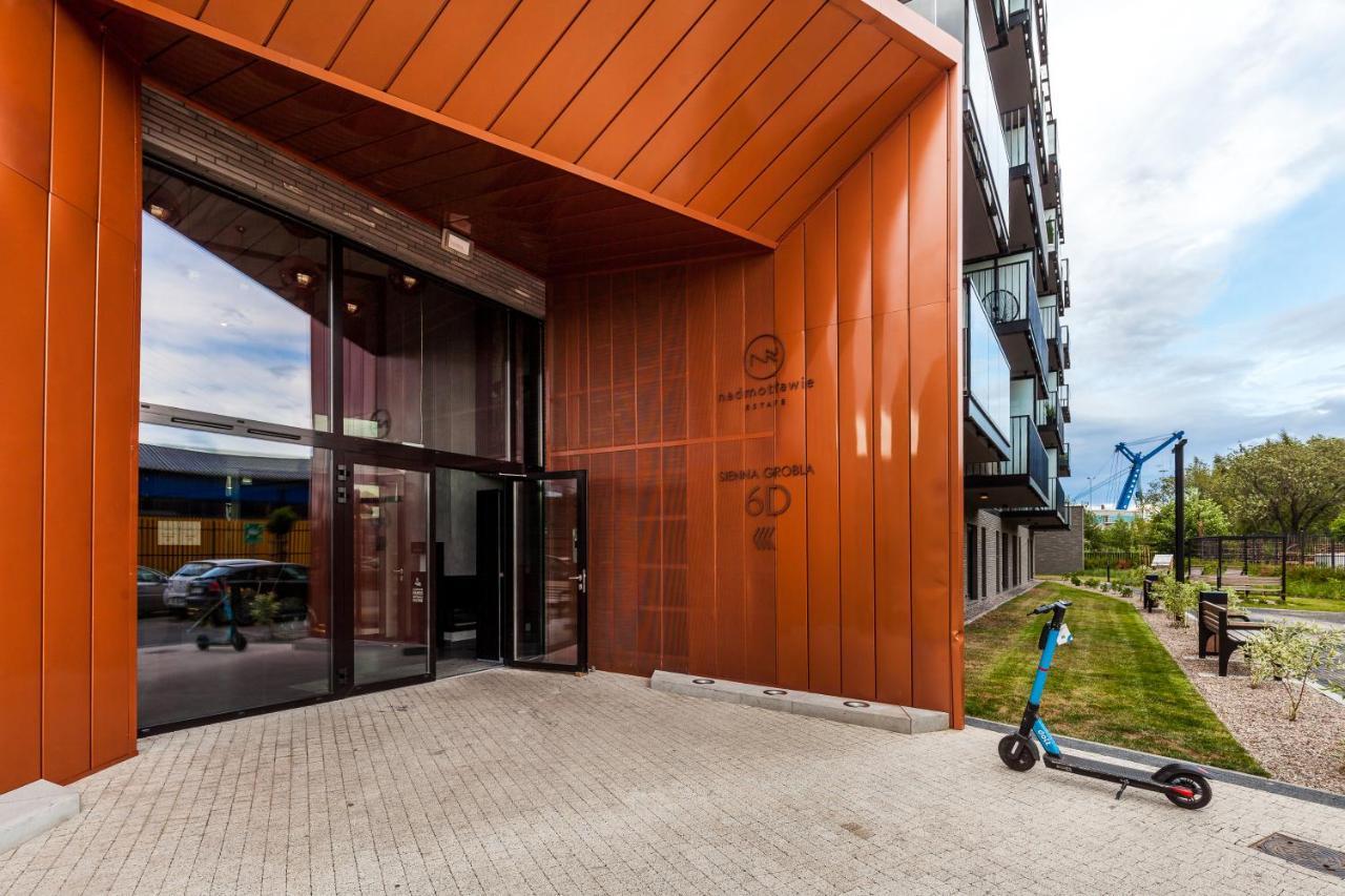Uroczy Apartament W Centrum Starego Miasta 格但斯克 外观 照片